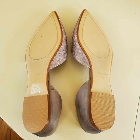 Sundance Catalog Pointed Toe Flats 39 Damask Lace Shimmer Leather 8.5 - Picture 8 of 9